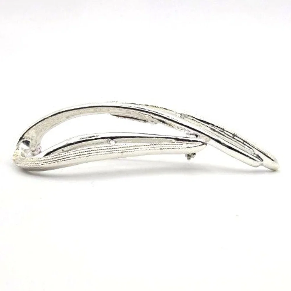 Vintage Sarah Coventry‎ Silver Tone Looped Brooch Abstract Leaf Pin